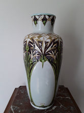 Charger l'image dans la galerie, Rare vase Art Nouveau Boch Frères Kéramis